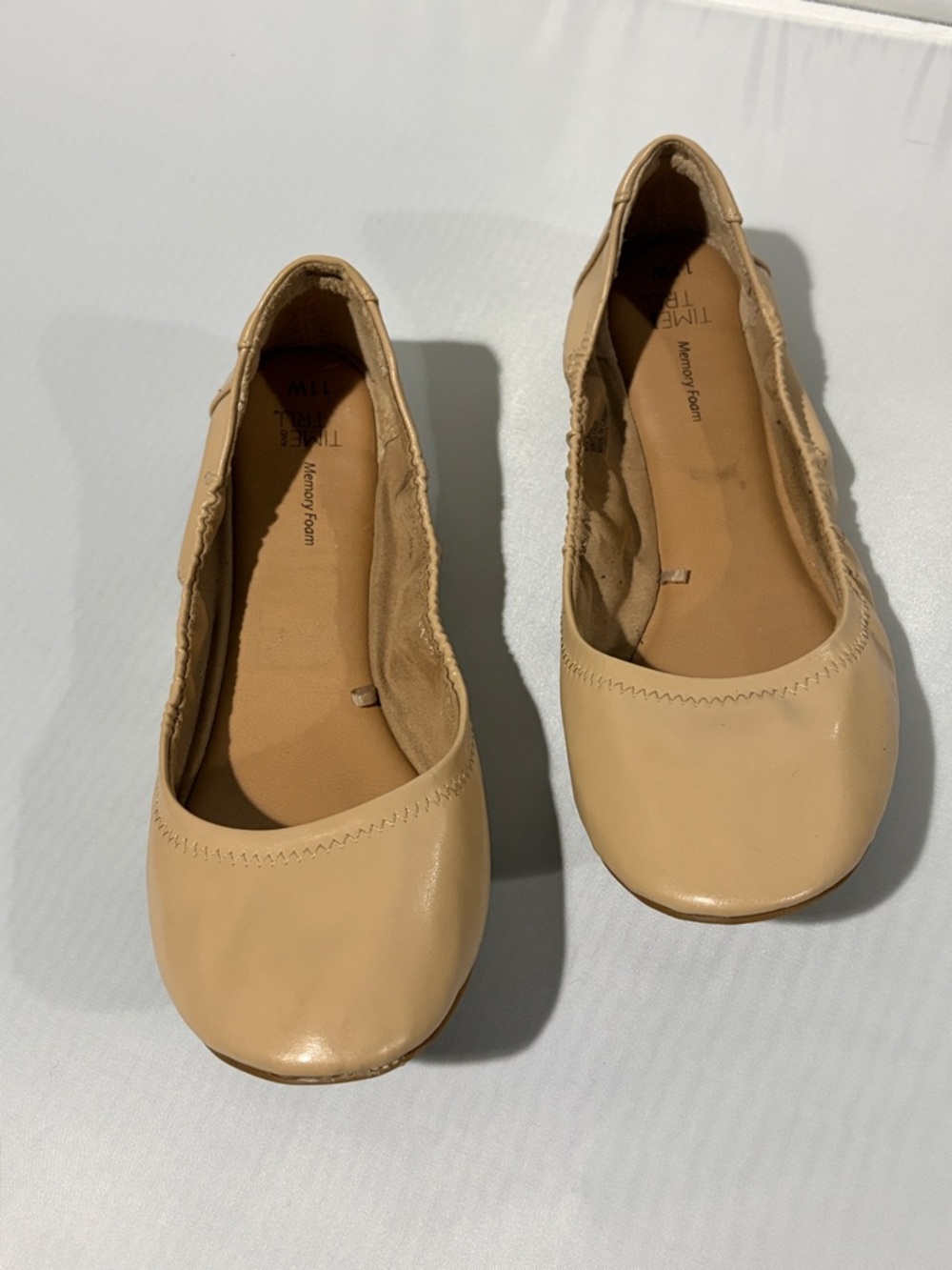 Time and Tru Neutral Beige Round-Toe Ballet Flats